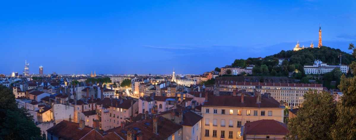Lyon : une déambulation créative sous les lumières de la Croix-Rousse
