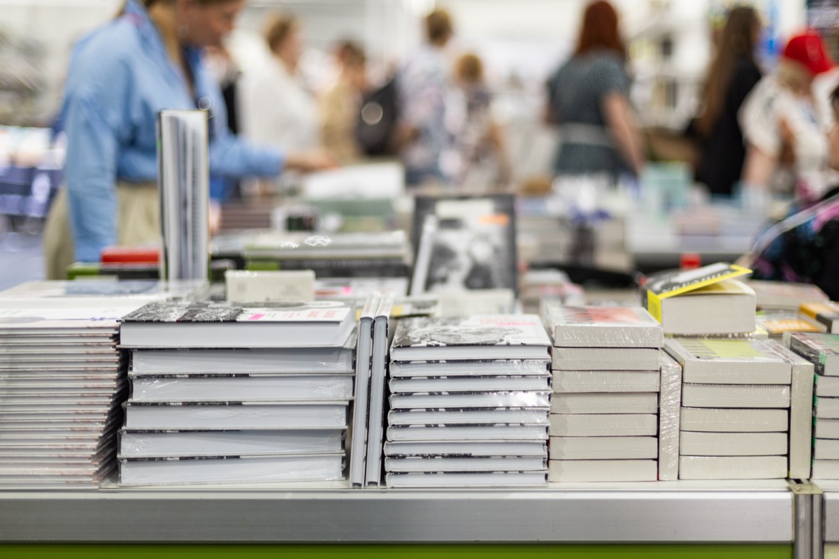 Venez à la rencontre de nombreux auteurs à la Fête du livre d'Hyères