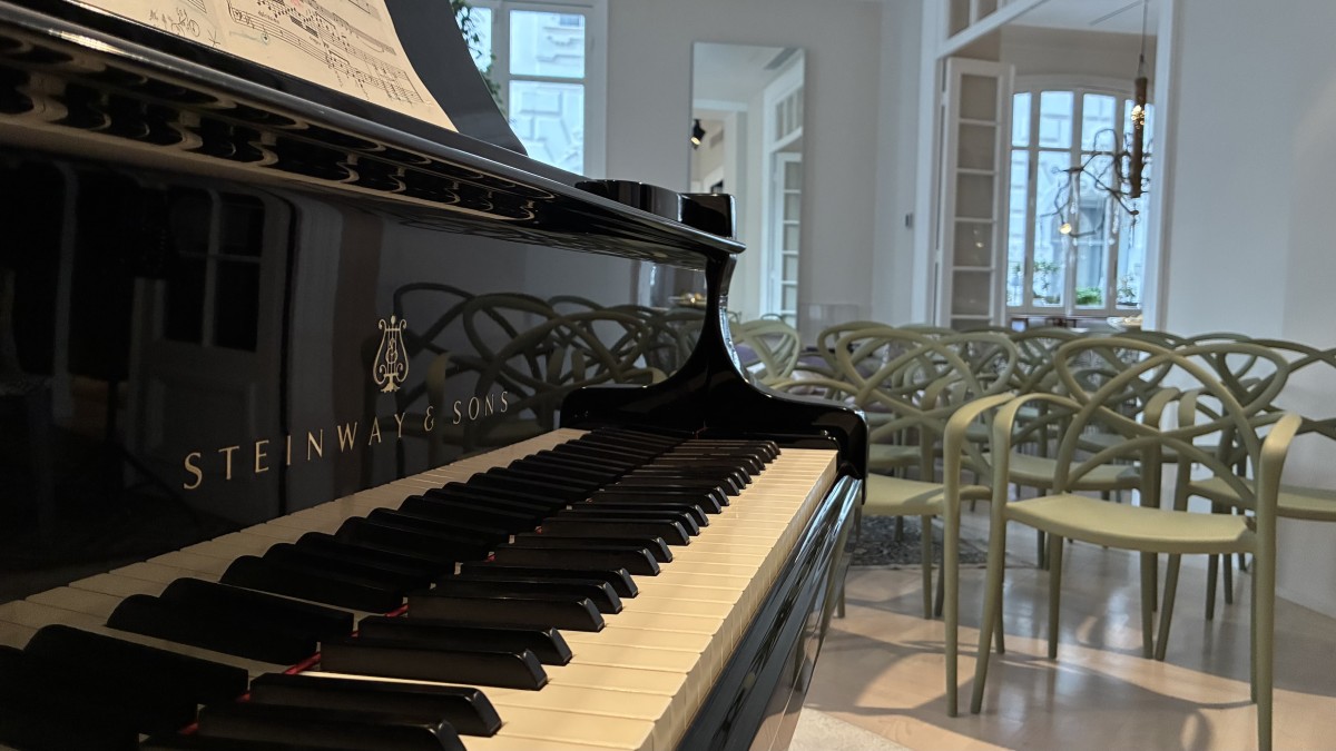 Salon Gounod, à Nice : première !