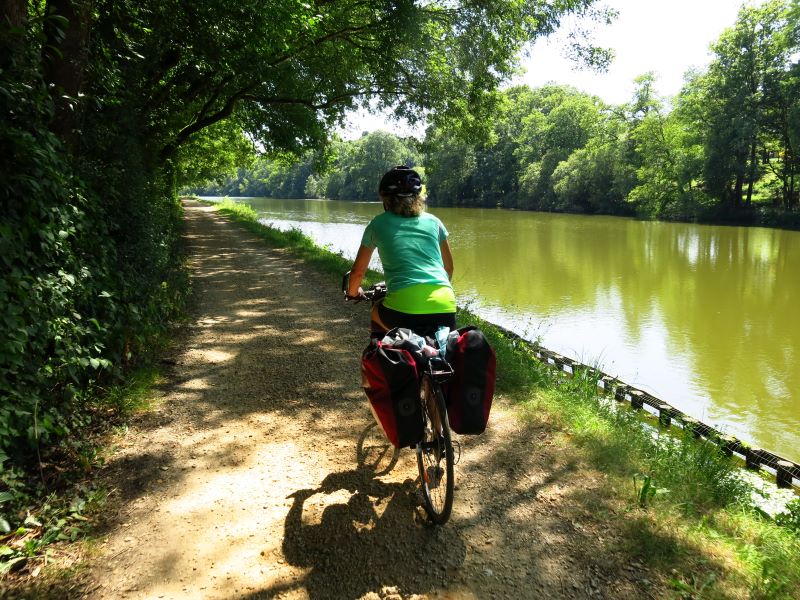 La start-up nantaise Vélonomad facilite le voyage à vélo