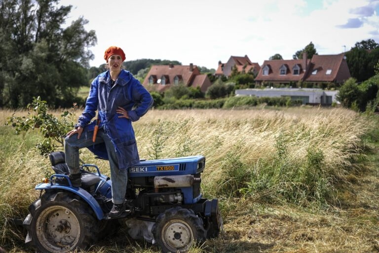 Près de Rennes, un spectacle sur le monde paysan pour évoquer sa précarité et sa fragilité
