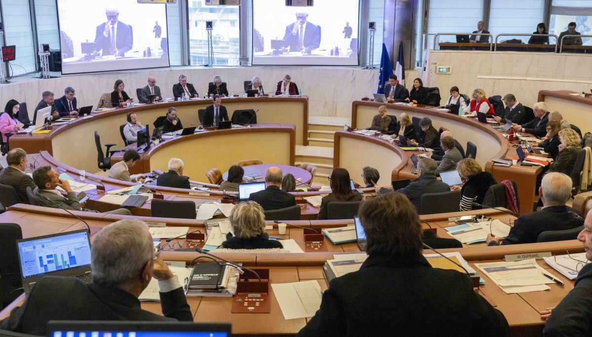 Le département de la Gironde vote à nouveau son budget 2026