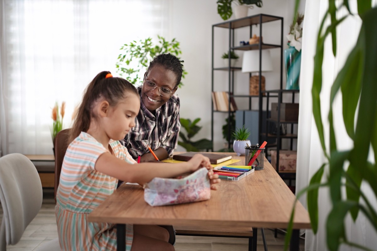 Une association qui accompagne les jeunes dans leur scolarité à Paris
