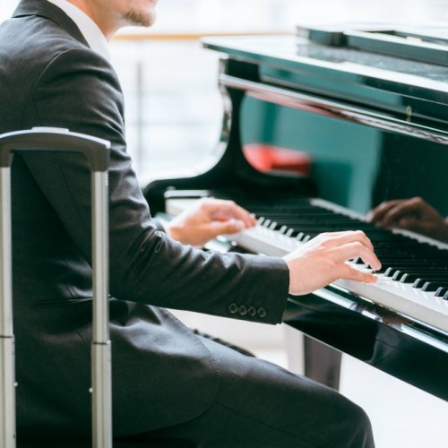 La finale d’un concours de piano dans les gares 🎹