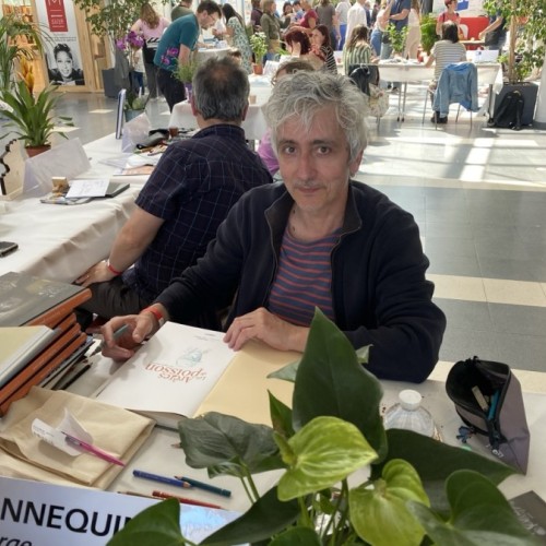 Le portrait : Serge Annequin, l’homme qui dessinait les secrets de Lyon ✍️