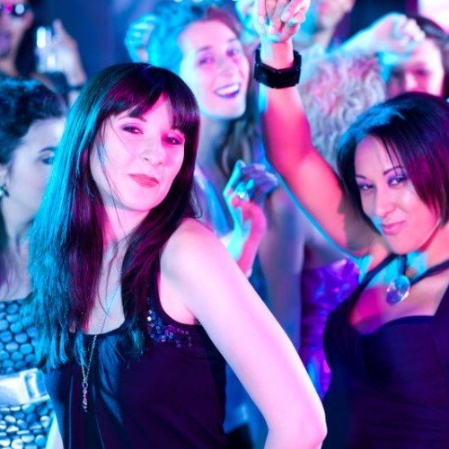 La bonne idée : Des soirées réservées aux femmes dans la Cité des Ducs 💃