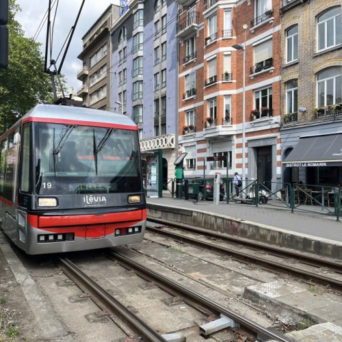 Un débat sur les transports publics organisé à Roubaix