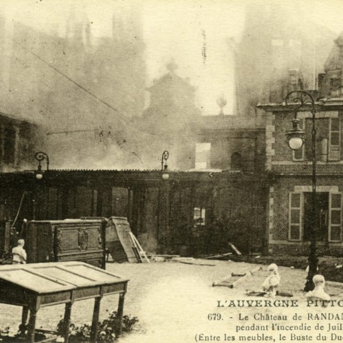Une conférence participative pour lever le voile sur un mystérieux incendie près de Clermont-Ferrand