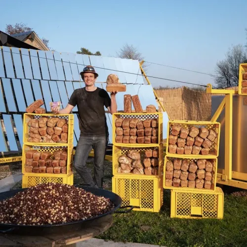 Près de Rouen, une boulangerie à l'énergie solaire pionnière en Europe 