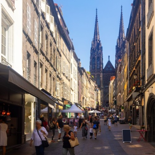 La question : Pourquoi la Rue des Gras de Clermont s'appelle-t-elle ainsi ?
