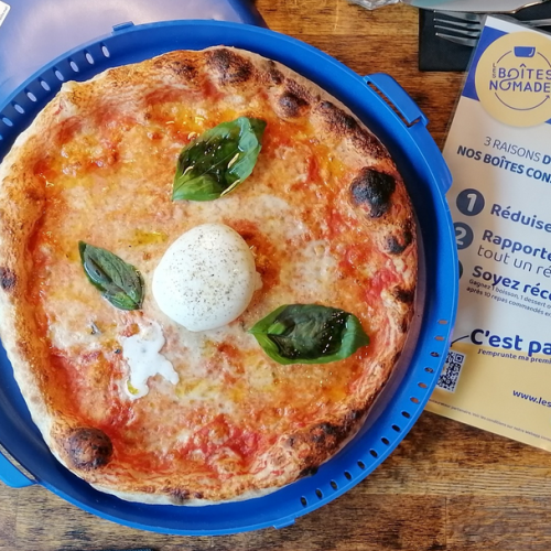 La bonne idée : Des boîtes à pizza réutilisables dans les restaurants nantais ♻️