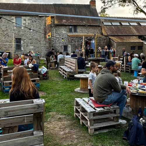 Se détendre dans un bar associatif convivial près de Nantes