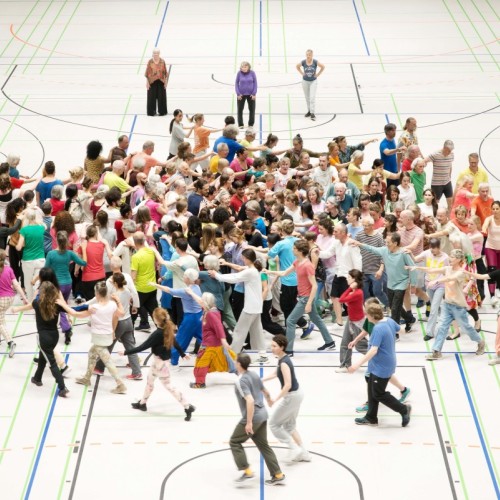 Cercles, un atelier spectacle qui réunit 200 danseurs au Grand Palais 