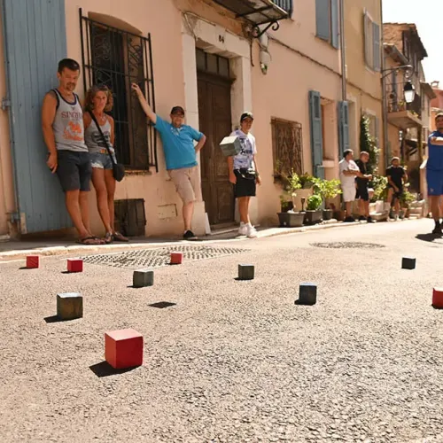 Pointer au 44e championnat du monde de la boule carrée 🎯