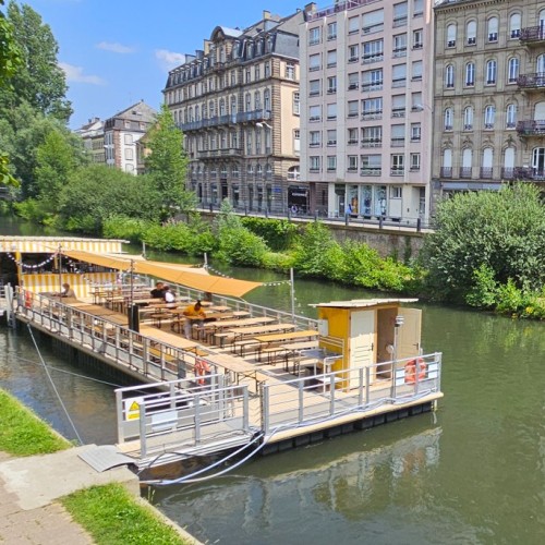 La Côte flottante déploie ses parasols au bord de l’Ill