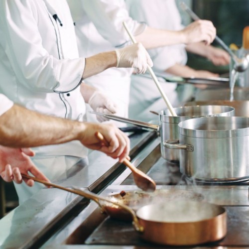 Yannick Alléno, Hélène Darroze, Thierry Marx… Les chefs français se mobilisent pour la gastronomie