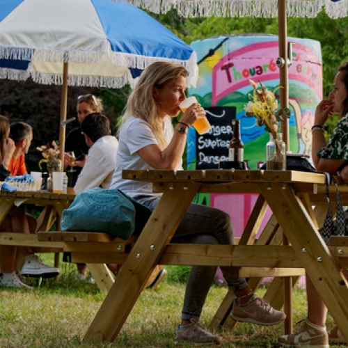 La guinguette de Thouaré-sur-Loire fait son festival, près de Nantes