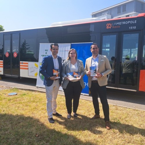 Le bus rapproche Marseille d'Allauch et de Plan-de-Cuques 🚌