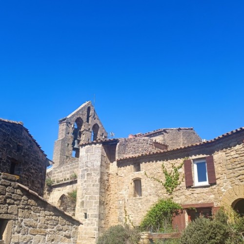 Évadez-vous à Miramas-le-Vieux 🚘