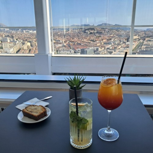 Sky Center : le nouveau rooftop panoramique marseillais