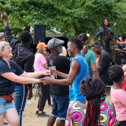 Des rouennais ouvrent leurs portes à un festival de contes