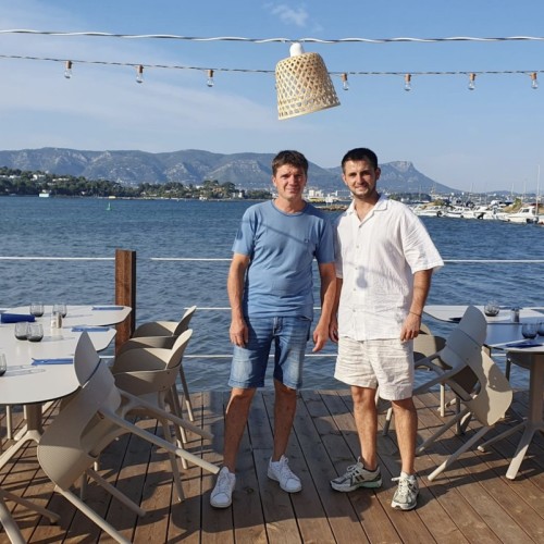 Un bel écrin pour déguster des huîtres 🦪​