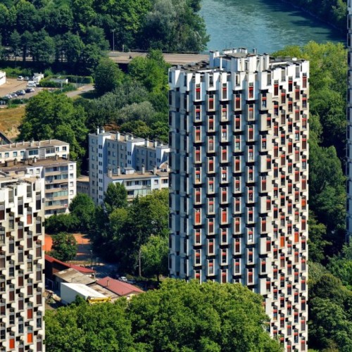 Saviez-vous que Grenoble a longtemps abrité les plus hautes tours résidentielles d'Europe ? 