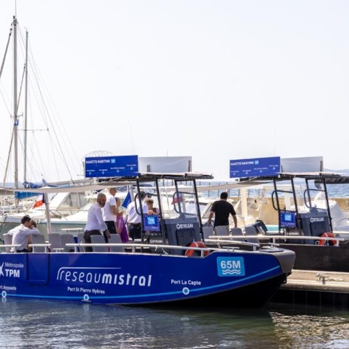 Plus de bus et de bateaux à Toulon pour un été moins pollué 🚌​​ 