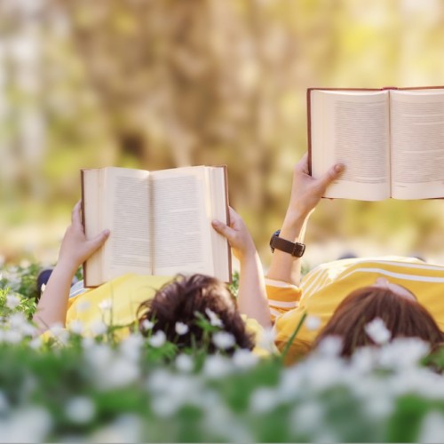 Profitez de l'été pour lire et élire votre ouvrage préféré ! 📖