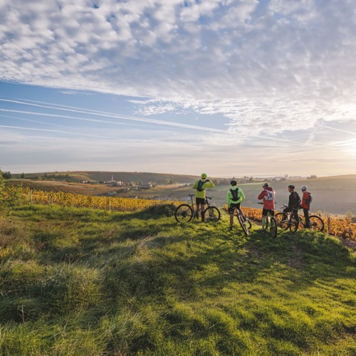 Des escapades naturelles à vélo électrique dans le Beaujolais