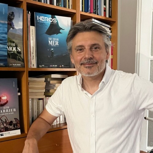 Le portrait : Thierry Suire, Héros à l’école comme à la ville 🧑‍🏫