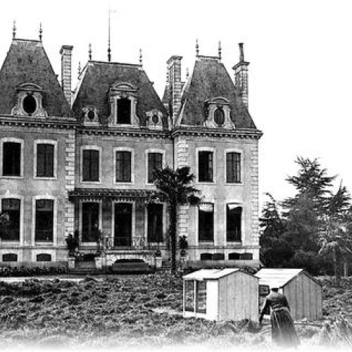 Le saviez-vous ? L'aéroport de Nantes se nommait Château-Bougon ✈️