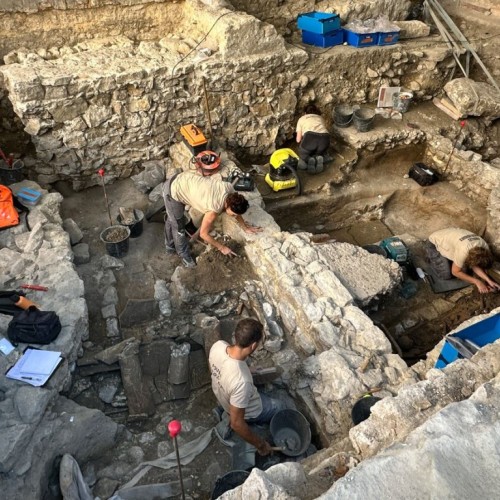 Une cathédrale oubliée resurgit à Vence 🔎