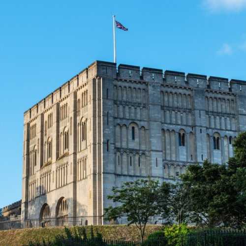 Norwich renaît : le château de Guillaume le Conquérant rouvre ses portes 🏰