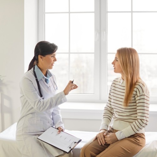 Des consultations médicales gratuites pour les jeunes 🩺