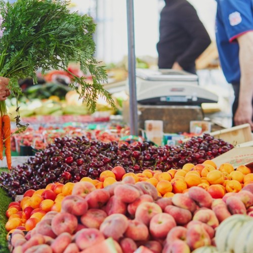 « À Paris, le marché joue le rôle d'une place de village »