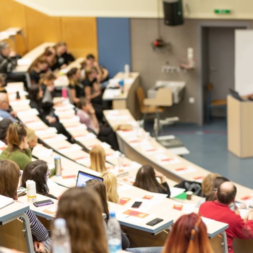 Une classe préparatoire pour les métiers de la protection judiciaire de la jeunesse est lancée à Roubaix