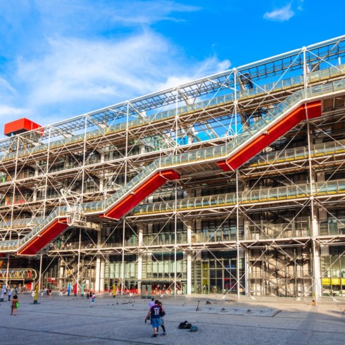 Le Centre Pompidou ferme jusqu'en 2030 mais continue de vivre, à Paris et ailleurs