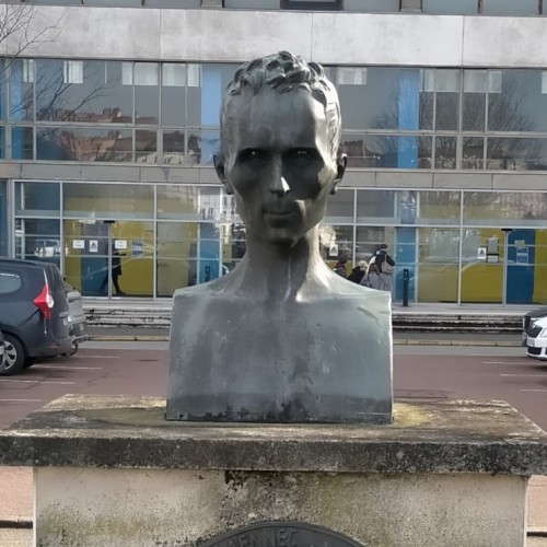 D'où vient le nom de l'hôpital Laennec près de Nantes ?