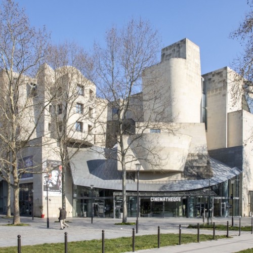 Des initiatives pour les jeunes à la Cinémathèque française à Paris
