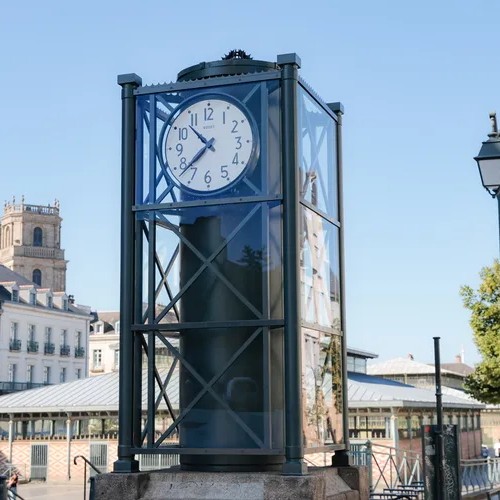 À Rennes, l'horloge de la Place des Lices fonctionne à nouveau