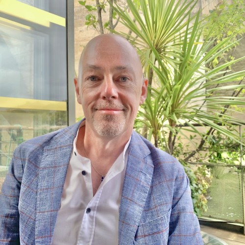 John Boyne enfin récompensé en France pour Les Éléments 📙