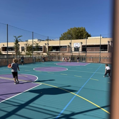 Un nouveau city stade à Six-Fours-les-Plages ⛹🏻‍♀️