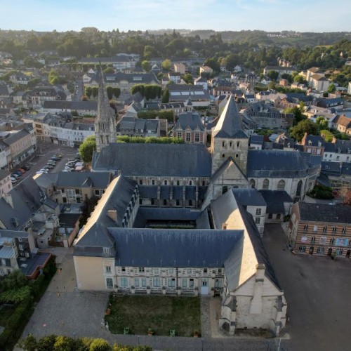 L'abbaye de Montivilliers renaît après 7 ans de travaux ⛪