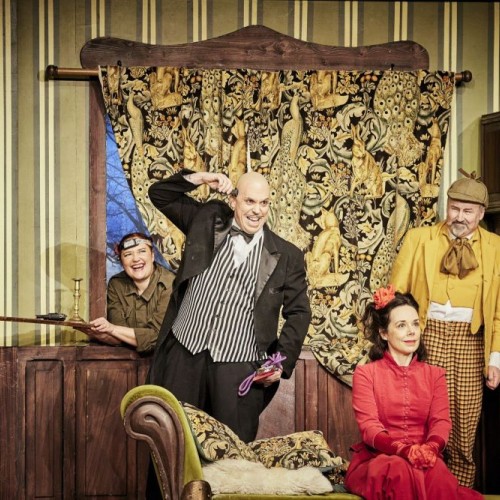 Le Théâtre 100 Noms au rythme de l'humour anglais à Nantes
