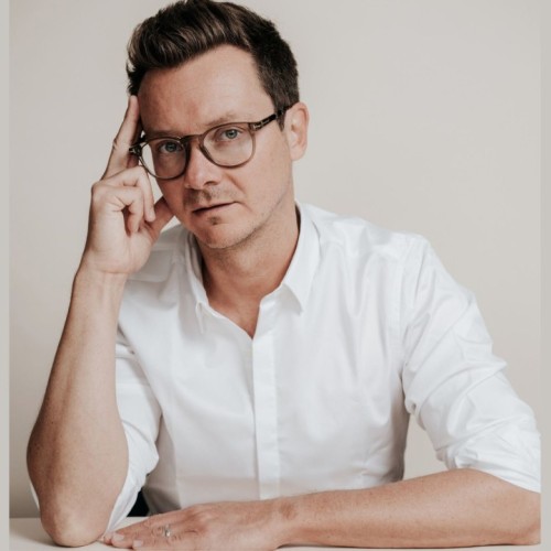 Rencontre avec l'auteur hyérois à succès Julien Sandrel 