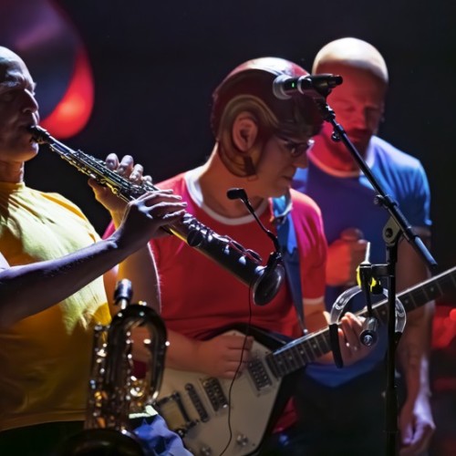 Le Weepers Circus présente un nouveau spectacle 🎶