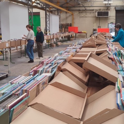 À Rennes, une vente XXL de livres et CD à prix réduits