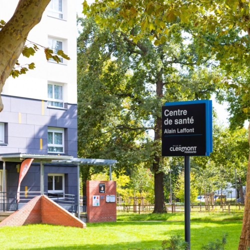 Nouvelle adresse pour le Centre municipal de santé Alain-Laffont aux quartiers des Vergnes à Clermont-Ferrand