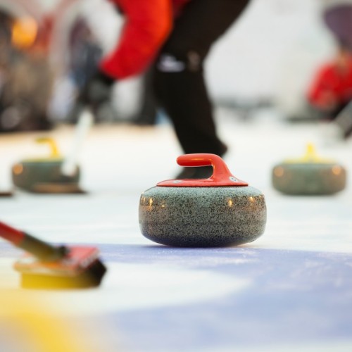 Taquinez la pierre avec Nice Curling Club 